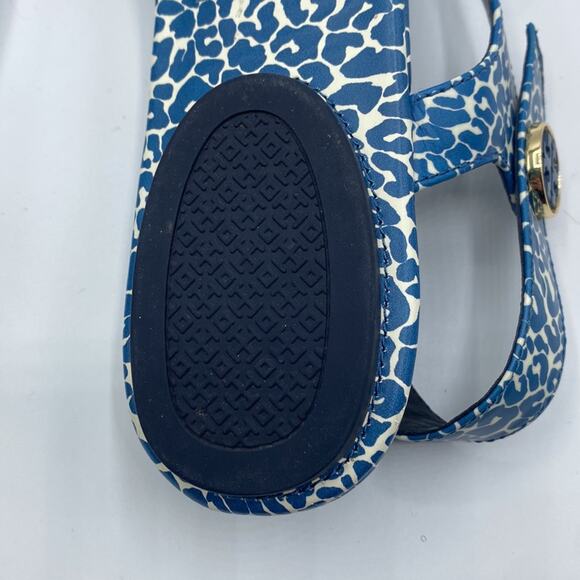 Tory Burch MINNIE TRAVEL THONG SANDAL IN TORY NAVY CLOUDED LEOPARD 9 - Picture 7 of 11
